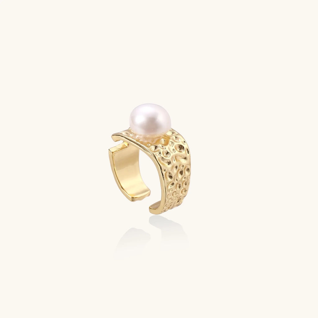 Golden Tide Pearl Ring