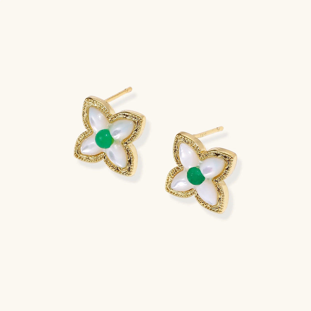 Lucky Clover Pearl Studs