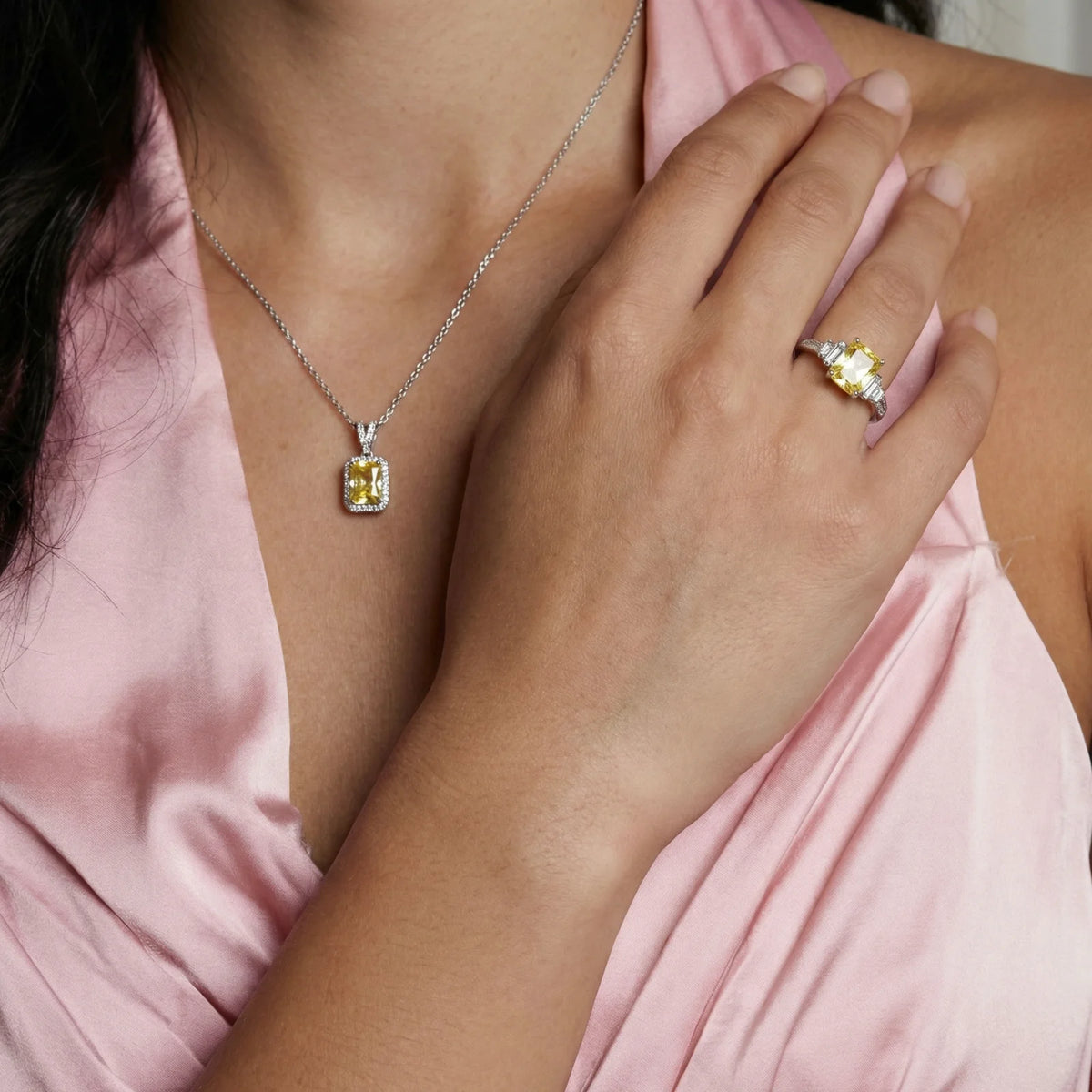 Golden Radiance Moissanite Set | 3EyeJewEls