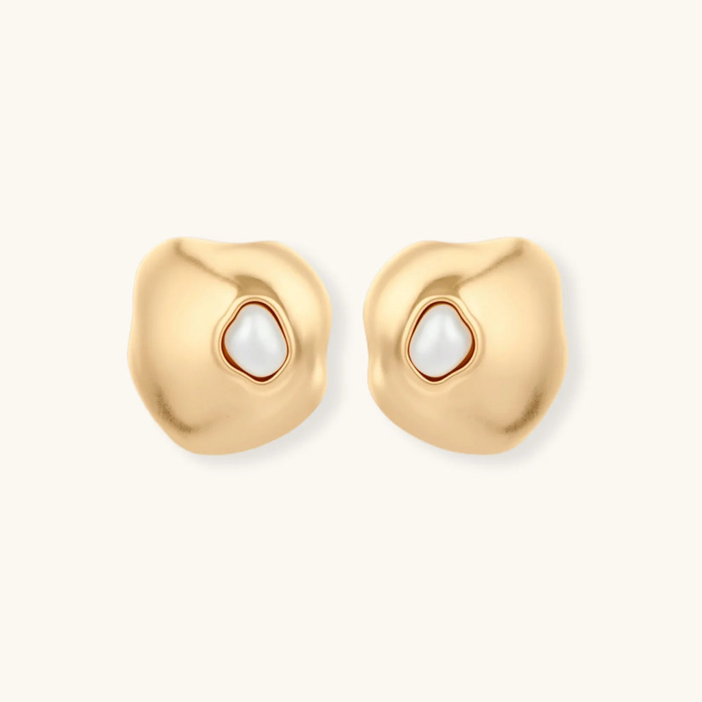 Fluid Form Pearl Studs | 3EyeJewEls
