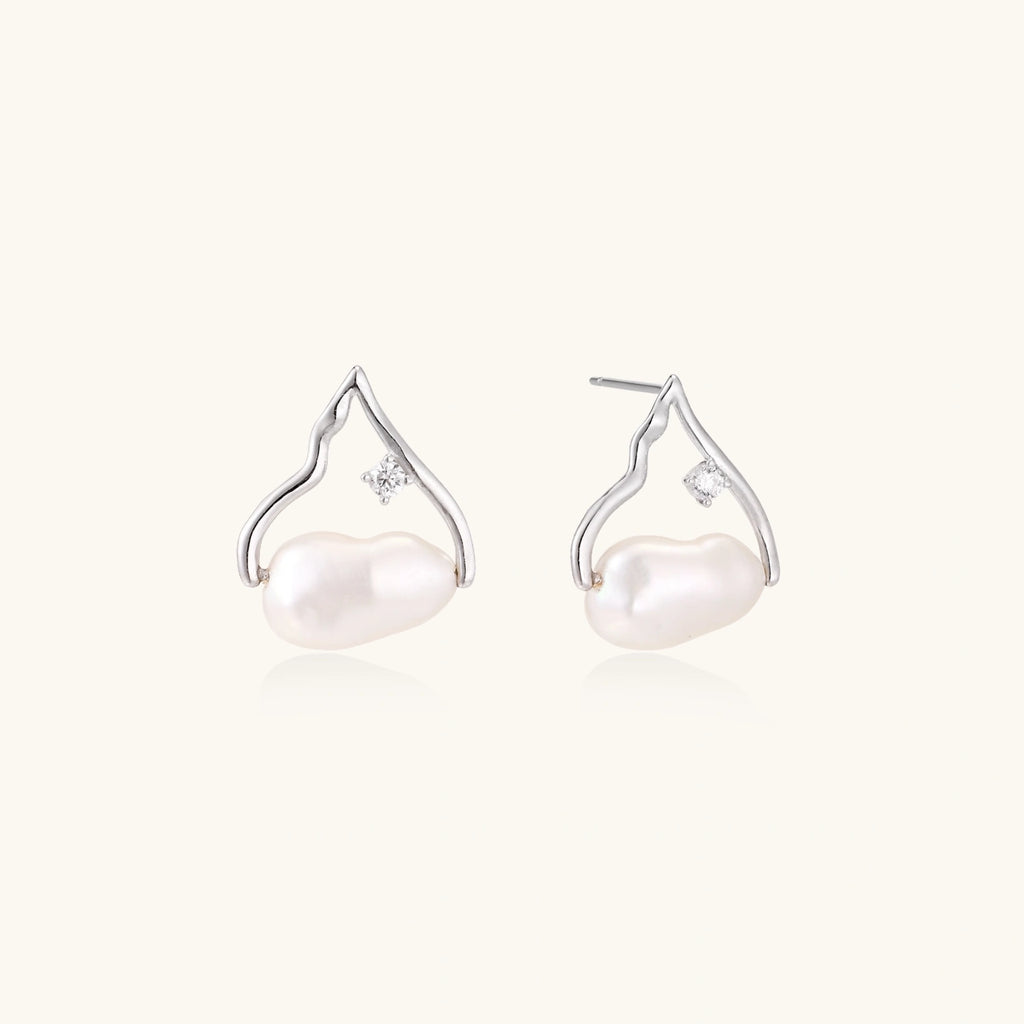 Pearl Teardrop Earrings | 3EyeJewEls