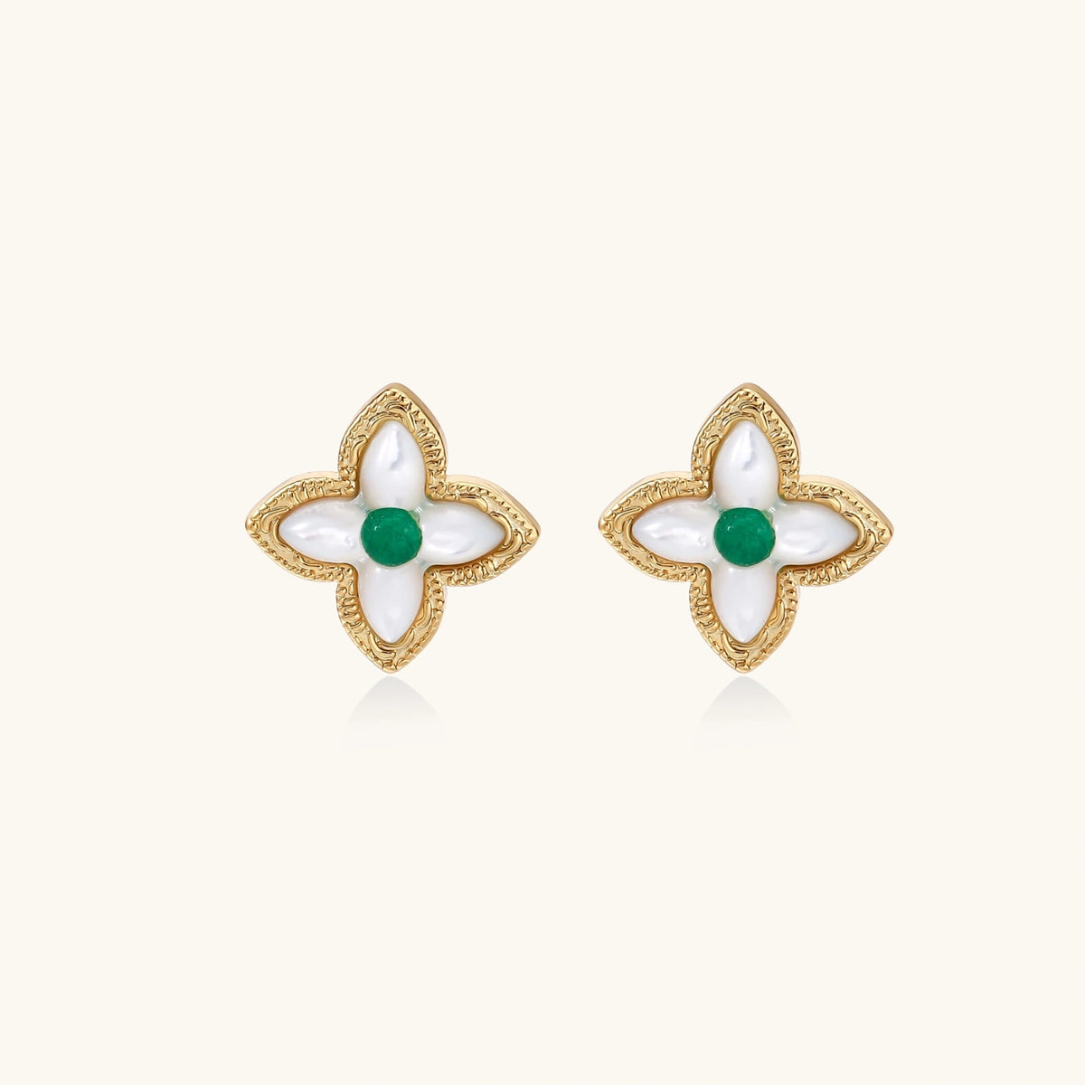 Lucky Clover Pearl Studs | 3EyeJewEls