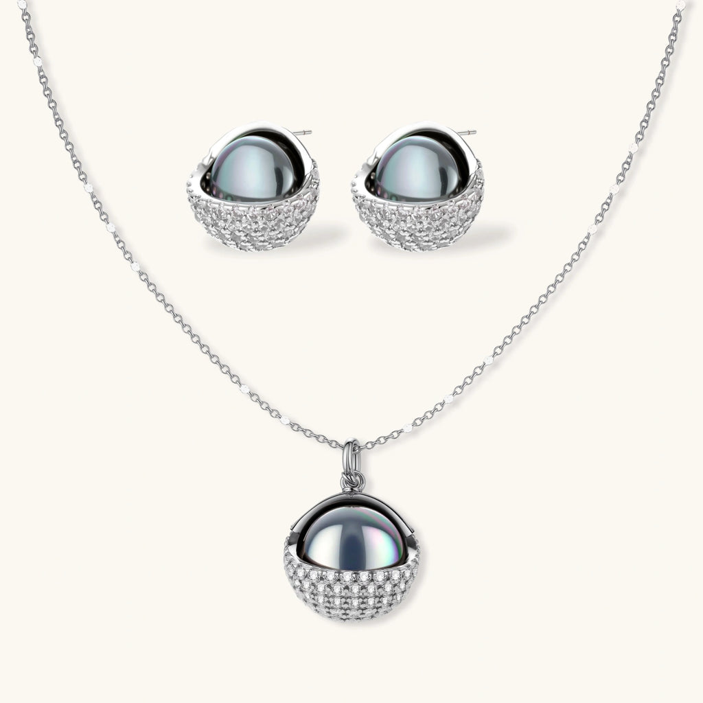 Lunar Pearl Set