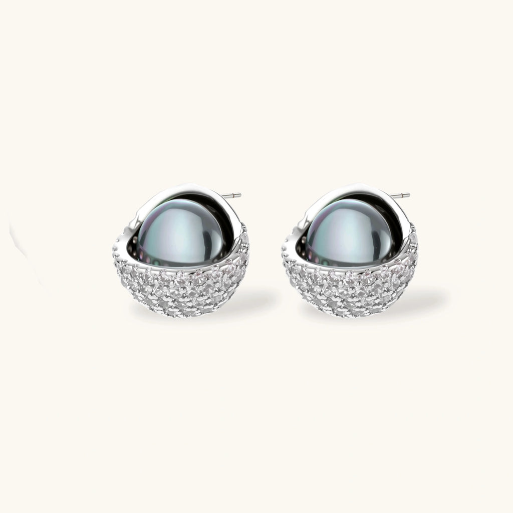 Lunar Pearl Set